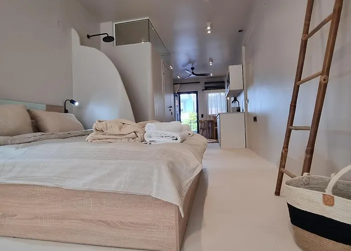Vaios Luxury شقة بوليخرونو