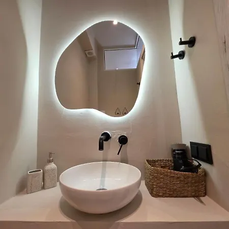 Vaios Luxury *