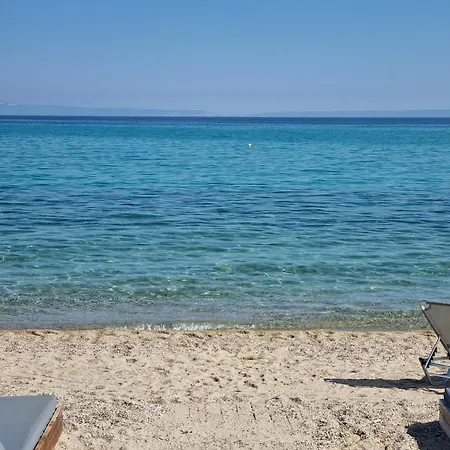 Апартаменты Vaios Luxury Полихроно